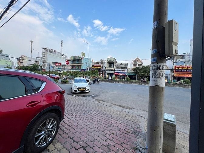  CẦN BÁN GẤP NHÀ MẶT TIỀN – 183 HÀ HUY GIÁP, QUẬN 12- GIÁ 17 TỶ 
