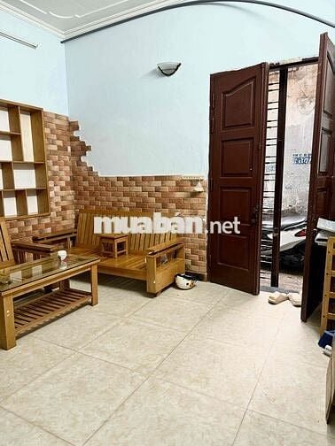 Cho thuê nhà riêng 3 tầng 25m2, 3 phòng ngủ, 1 phòng khách