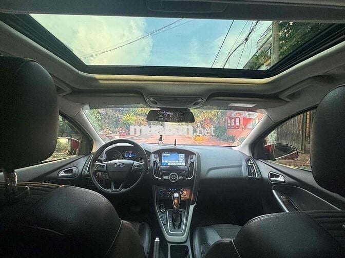 Ford Focus 2018 1.5L 5D Ecoboost Sport - 76000 km