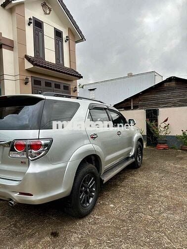 Toyota Fortuner 2015 2.5G 4x2 - 112000 km