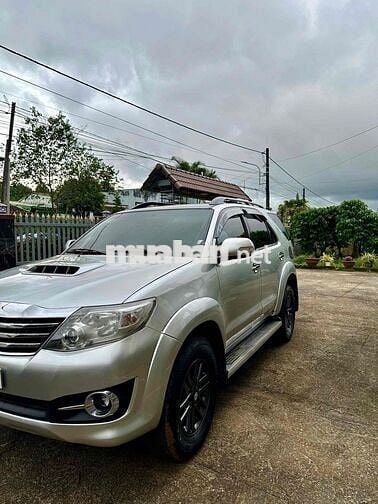 Toyota Fortuner 2015 2.5G 4x2 - 112000 km