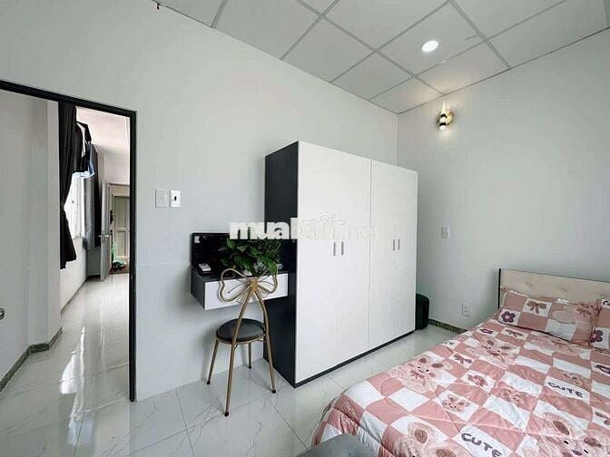 CĂN 1 PHÒNG NGỦ TÁCH BẾP CỬA SỔ TRỜI THOÁNG GẦN BẾN XE MIỀN ĐÔNG CŨ