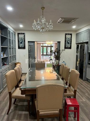 Bán nhà Him Lam hướng tây đường số 5 giá 28,5 tỷ 