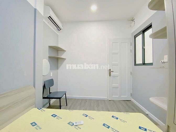 CĂN 2 PN, BAN CÔNG, TÁCH BẾP, FULL NỘI THẤT NGAY VÒNG XOAY HÀNG XANH