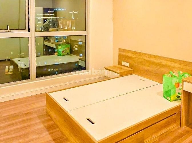 Bán Penthouse tại Vinhomes Central Park - Park 1 gồm 4 phòng ngủ 180m2