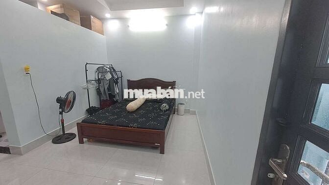 Tìm nam ở ghép q8 gần chợ Phạm Thế Hiển