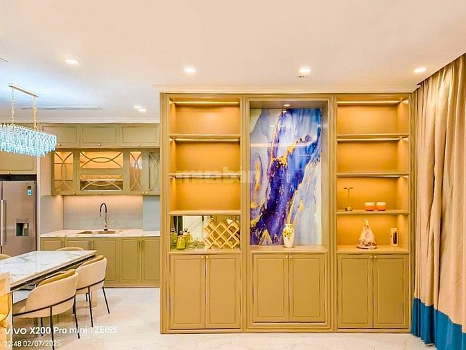 Bán Penthouse tại Vinhomes Central Park - Park 1 gồm 4 phòng ngủ 180m2