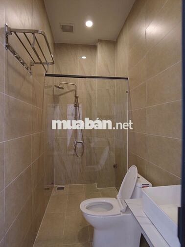 Chính chủ cần bán nhà liền kề biệt thự sân vườn nghệ sĩ Việt Hương