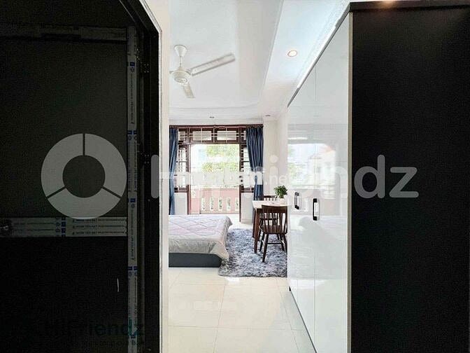 Cho Thuê Studio 30m2 Full NT Balcon Ngay Cầu Vượt 3/2 Đh kinh Tế UEH