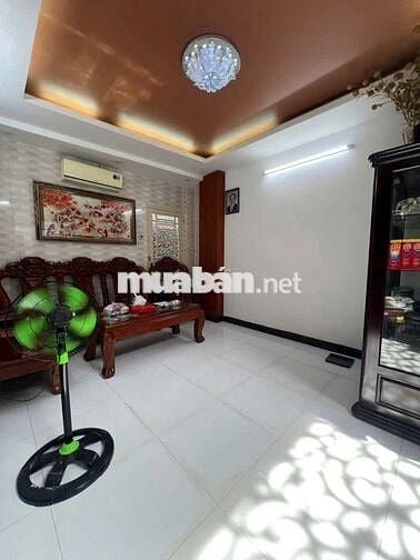 BÁN NHÀ ĐẸP 3 LẦU   KHU TRUNG TÂM P 11.Q6.