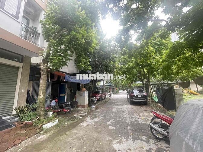 Bán đất phân lô liền kề phố Ngô Đình Mẫn, La Khê, Hà Đông.