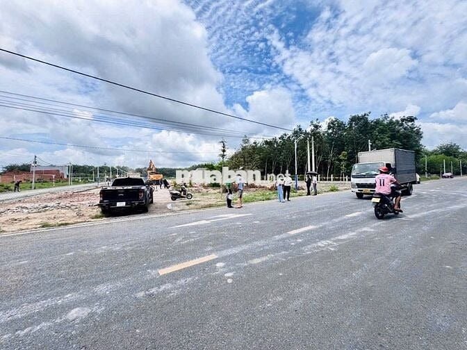 200m2 đất mặt tiền đường nhựa, ngay KCN Becamex Chơn Thành