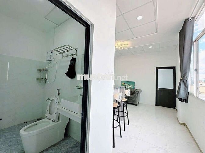 CĂN 1 PHÒNG NGỦ TÁCH BẾP CỬA SỔ TRỜI THOÁNG GẦN BẾN XE MIỀN ĐÔNG CŨ