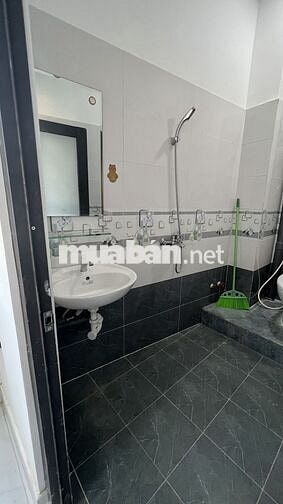 PHÒNG TRỌ FULL NỘI THẤT ĐƯỜNG TRẦN THỊ NĂM - GẦN CVPM 1KM