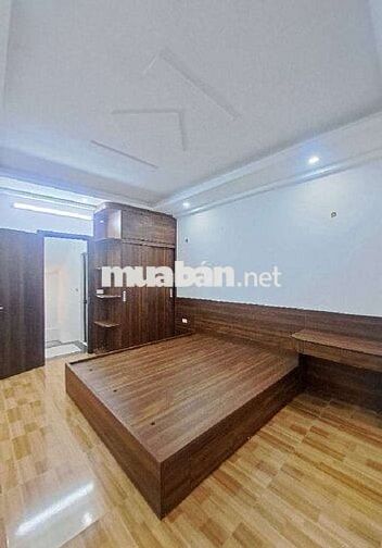 BÁN NHÀ PHỐ XỐM 31m2 GIÁ HƠN 5 TỶ