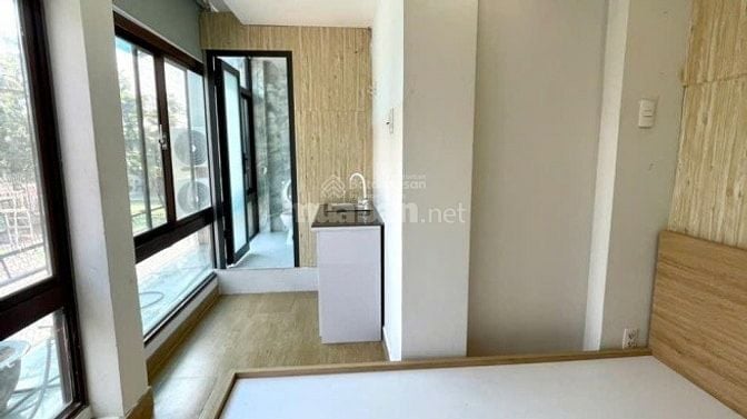 Bán tòa nhà 7 tầng Nguyễn Thị Minh Khai, 86,4m², giá 39,5 tỷ