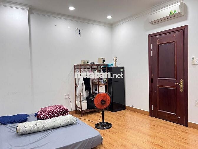 Phòng trọ lớn đẹp ngay chợ thủ đức