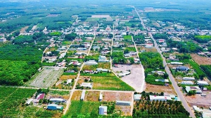 LÔ GÓC NGAY CHỢ, 12,5X50M, 640M2 SÁT ĐƯỜNG TỈNH LỘ GIÁ 650TR