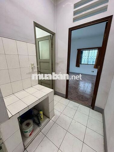 Cho thuê phòng trống (máy lạnh) 19m2