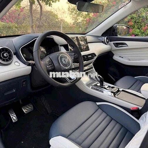 MG HS 2024 new SUV phân khúc C cực kỳ chất lượng