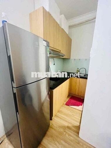 Căn hộ Studio 35m2 mới cửa sổ lớn thoáng gần sân bay ở Hoàng Văn Thụ