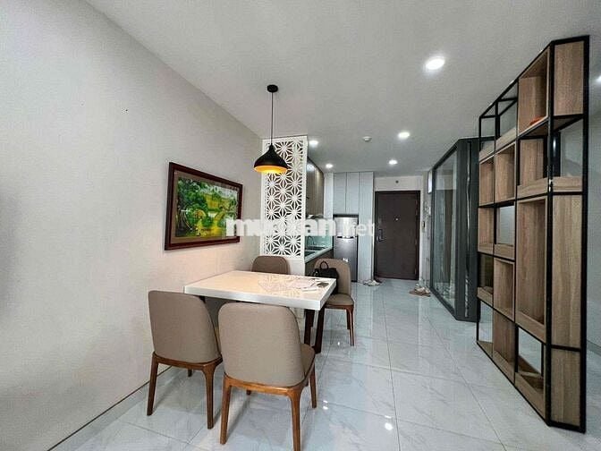 Cho thuê 2PN.1WC full nội thất ở ngay cc Novaland sân bay