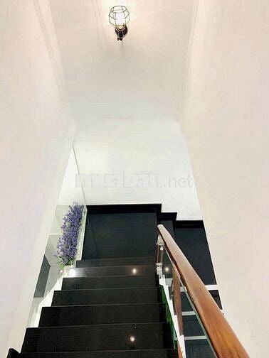 NHÀ HXH 40,7m, 2PN Đs 28, P.6, Gò Vấp