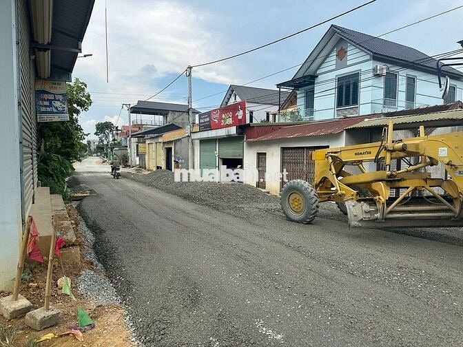 đất chính chủ văn phòng em bán