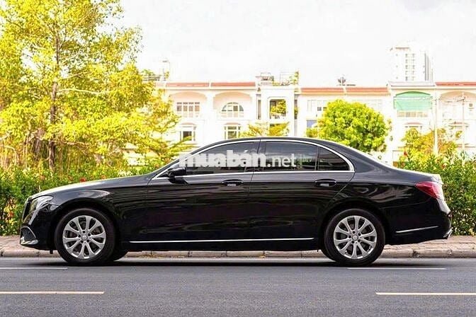 Bán xe siêu cop Mẹc E200 sx 2016 zin đẹp
