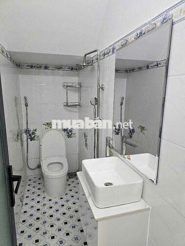 🏡 NHÀ ĐẸP BÌNH TÂN - DTS 68M² - HẺM ÔTÔ GIÁ CHỈ HƠN 2 TỶ