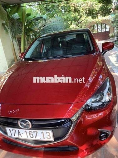 Mazda 2 2019 Premium Sedan - 10000 km