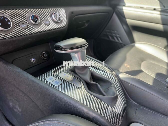 Hyundai Stargazer 2022