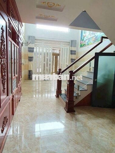 Nhà MT đường Số 18B [4,5x17 - 3 lầu, 5pn, 6toilet]