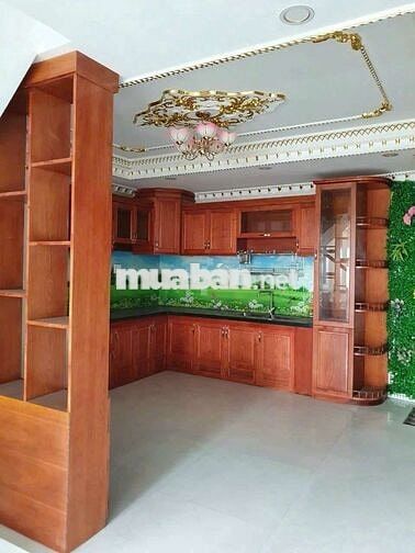 Nhà MT đường Số 18B [4,5x17 - 3 lầu, 5pn, 6toilet]