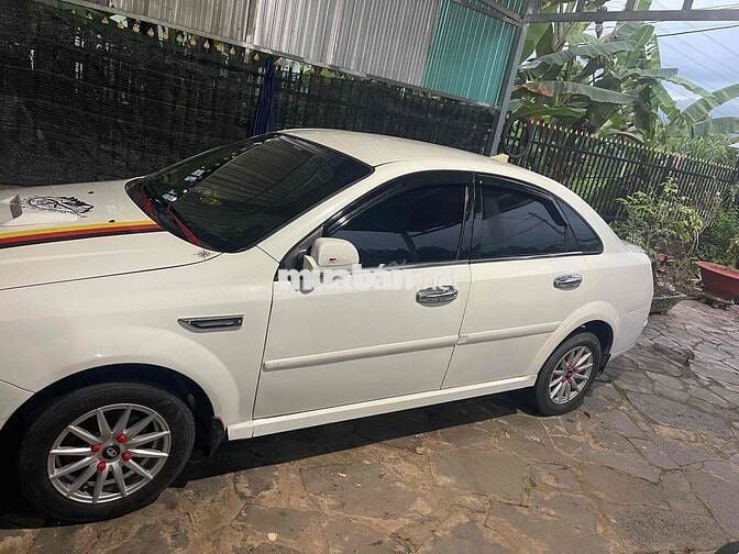 Daewoo Lacetti 2009 EX 1.6 MT