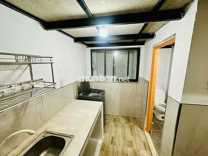 CĂN HỘ GÁC LỬNG MỚI - FULL NỘI THẤT NGAY CẦU VƯỢT NGÃ BA HUẾ