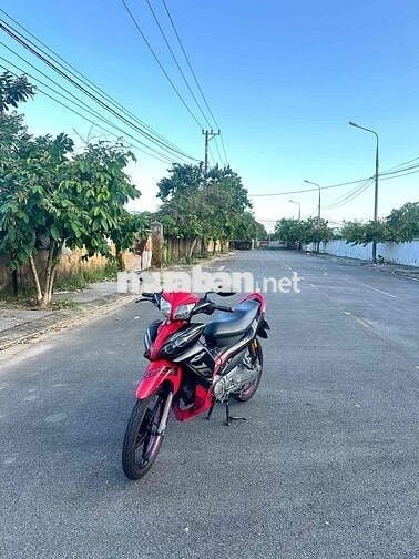 Cần bán em jupiter máy rin chất - áo dán keo
