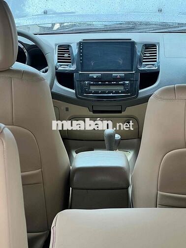 Toyota Fortuner 2010 2.7V - 138000 km