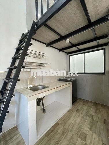 CĂN HỘ GÁC LỬNG MỚI - FULL NỘI THẤT NGAY CẦU VƯỢT NGÃ BA HUẾ