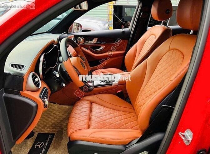 Mercedes Benz GLC 300 đăng ký 7/2022 - 40.000 km
