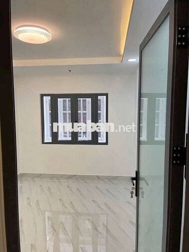 Bán nhà Huyện Nhà Bè và Thửa lô đất đẹp - Pháp lý chuẩn - Giá tốt