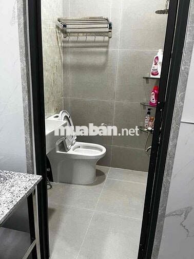Căn hộ có cửa sổ thoáng đầy đủ nội thất ngay Lê Văn Chí,Ngã tư Thủ Đưc