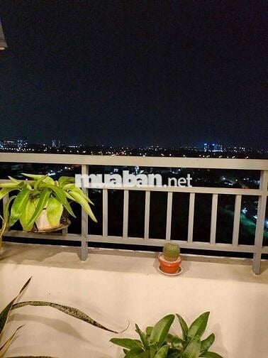 Bán căn 2pn ban công phòng khách c/cư Dreamhome Palace Q8 vào ở ngay