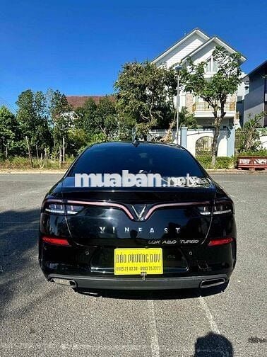 VinFast Lux A2.0 2019 Premium 2.0 AT - 62000 km