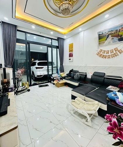 CHỈ 4 TỶ 750 SỞ HỮU NGAY NHÀ HẺM HOÀNG HOA THÁM QUẬN BÌNH THẠNH 73.5M2