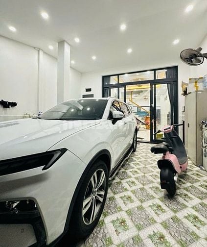 CHỈ 4 TỶ 750 SỞ HỮU NGAY NHÀ HẺM HOÀNG HOA THÁM QUẬN BÌNH THẠNH 73.5M2