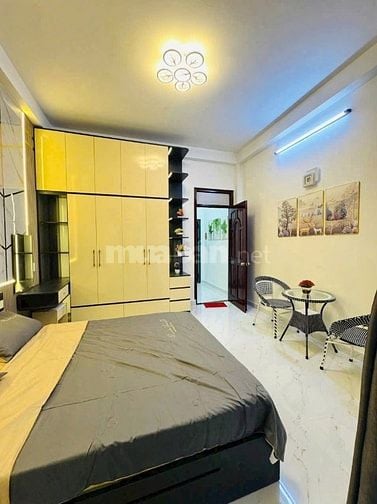 Bán nha đường nguyễn ảnh thủ q12 3 tầng 4x15 sân để oto giá 5.4 tỷ