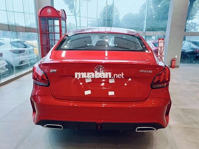 MG MG5 2025