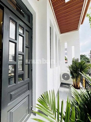 Bán nha đường nguyễn ảnh thủ q12 3 tầng 4x15 sân để oto giá 5.4 tỷ