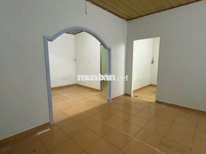 Nhà ở 60m2 3 phòng ngủ,gần  đường Bến Than và Tỉnh lộ 8.